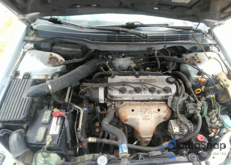 2000 Honda Accord 2.3 Ex из США, поврежденный, VIN 1HGCG3255YA008234